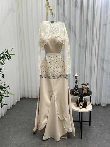 فستان ليوان