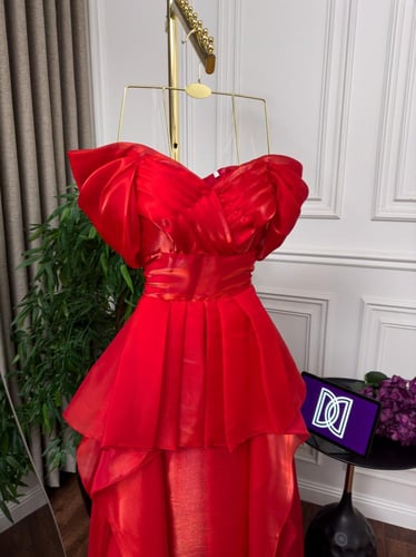 فستان داينرا