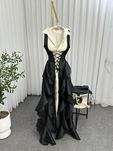 فستان كارينزا