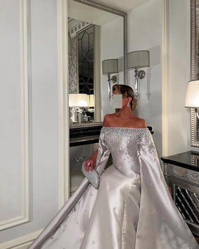 فستان سالين