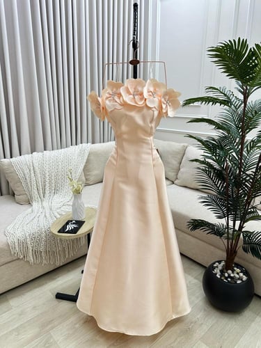 فستان تالايت