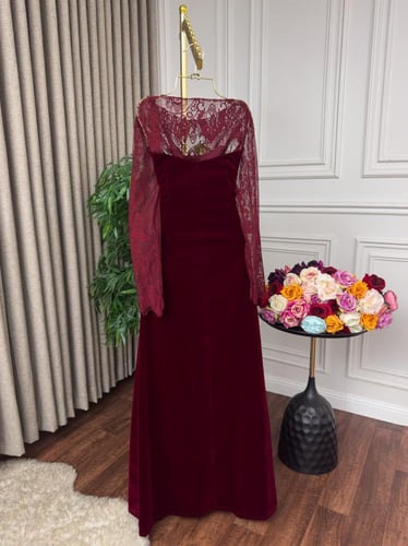 فستان شريفة