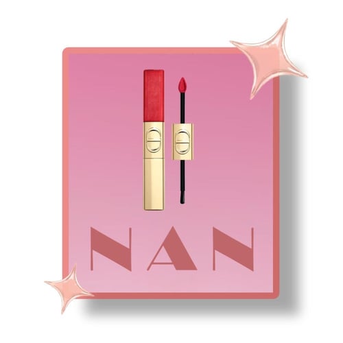 روج سائل مع ملمع شفاه