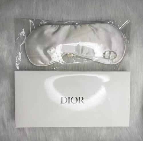 غطاء عيون حرير