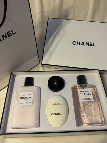 شانيل جل شور