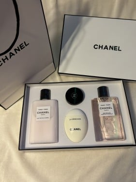 شانيل جل شور