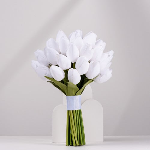 W001