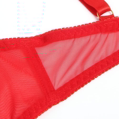 لانجري مثير بتفاصيل قلوب