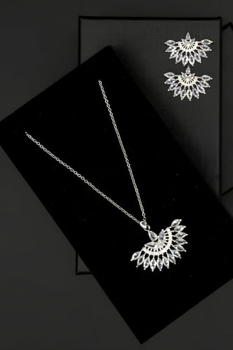 طقم إكسسوار