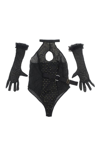 بودي سوت شبكي أسود مخملي