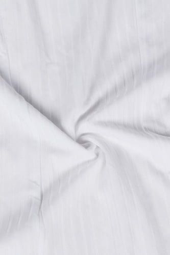 بودي سوت أبيض