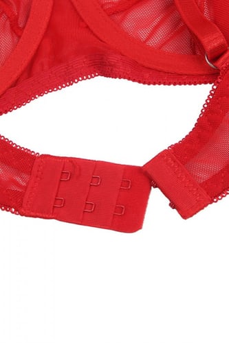 طقم لانجري أحمر