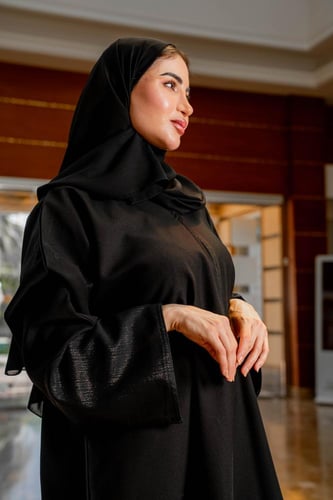 عباية الهنوف