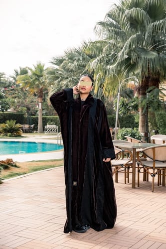 عباية خطوط مخمل شتوي