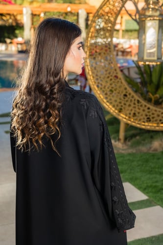 عباية هاري زهرة حلاتي