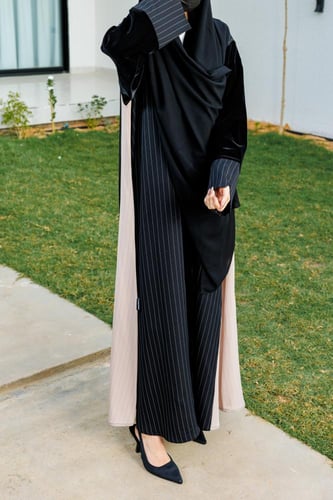 عباية ريناد
