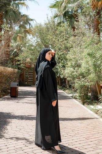 عباية أصداف