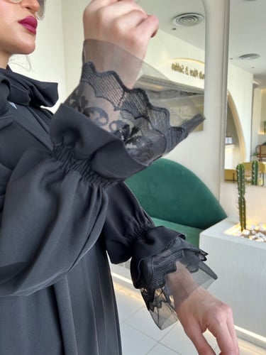 عباية دانتيل زم