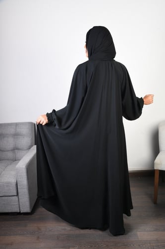 عبايه كلوش سحاب لمسه حلاتي