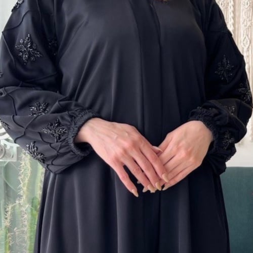 عباية كم ماسك شك نجوم