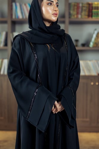 عباية برم ترتر