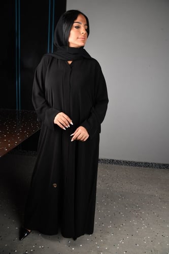 عبايه N كتف فرنسي مقلوب