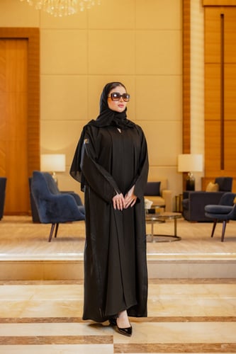 عباية مربعات هاري جنب