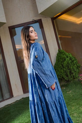 عباية فلاورد – لنن بألوان متعددة