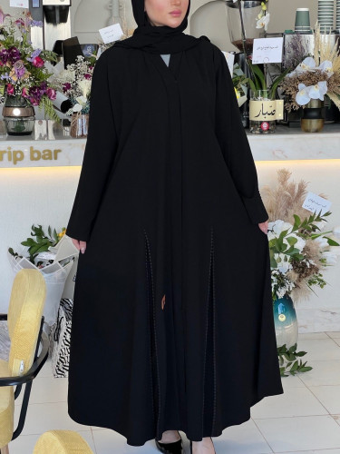 عباية كسرتين قيطان منقط