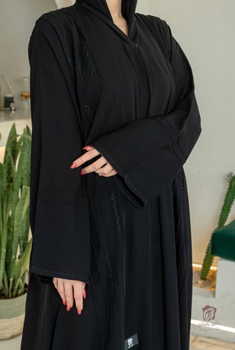 عباية تطريز لمسات يدوي
