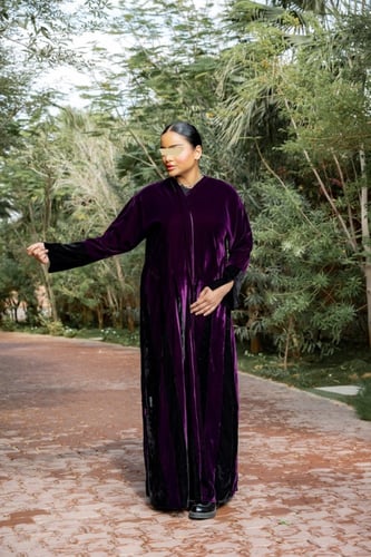 عباية مخمل كلوش