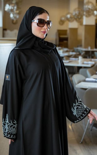 عباية شك تعريج كم فضي