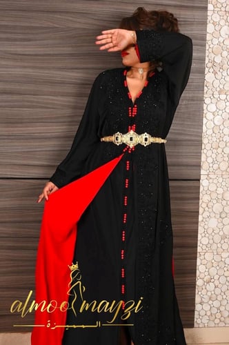 تكشيطة الأميره باللون الاسود الملكي