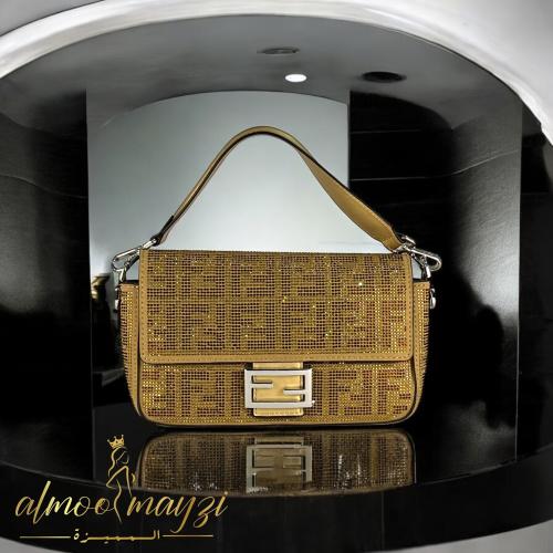 حقيبة يد من فاندي هاي كوالتي باللون البني