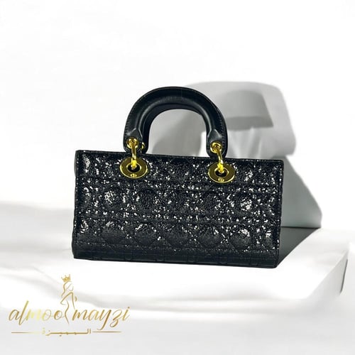 حقيبة يد من ديور هاي كوالتي باللون الاسود