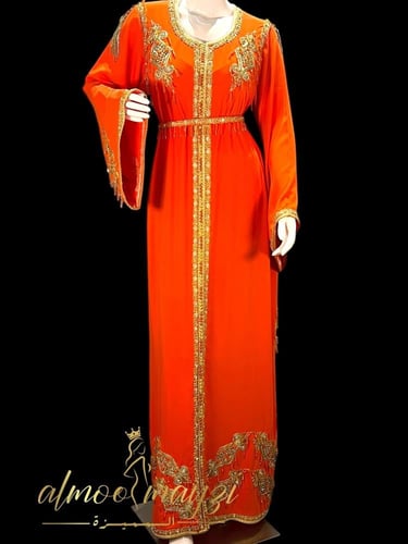 قفطان أمواج الذهب