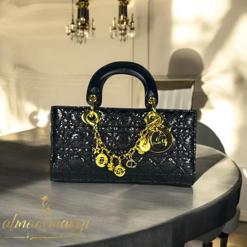 حقيبة يد من ديور هاي كوالتي باللون الاسود