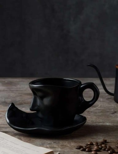 كوب بتصميم وجه ابيض - اسود ( 90ml )