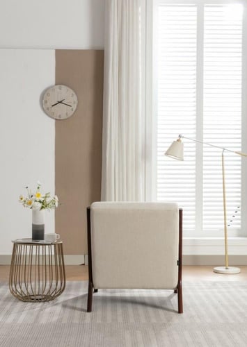 كرسي كلاسيك - بيج فاتح