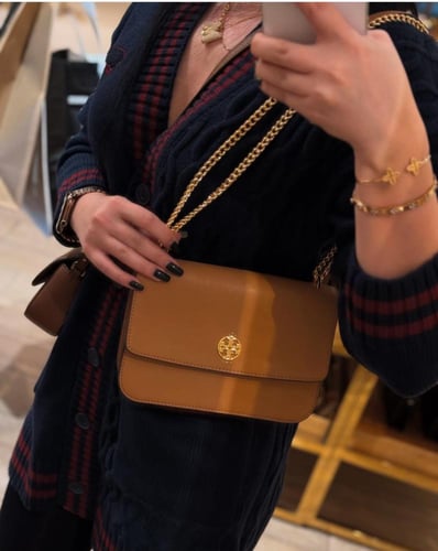 حقيبة من توري