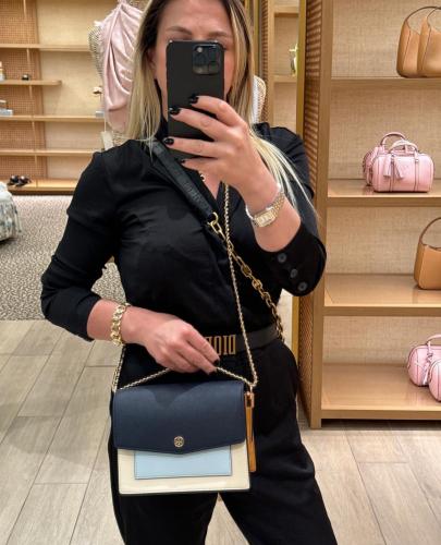 حقيبة من توري