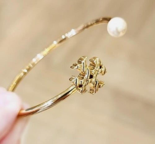 أسوارة من توري