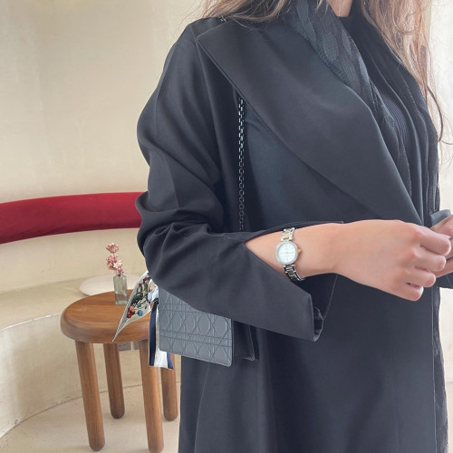 Abaya / Linen with plain black headscarf A3