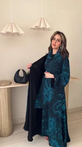 عباية إيفورا