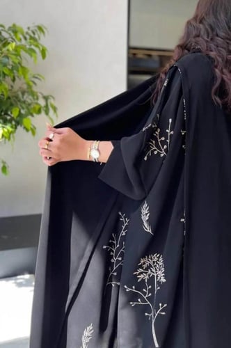 عباية هالة