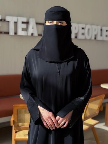 عباية وتين