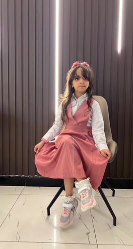 مريول ابتدائي قطعتين بلوزه خارجيه سحاب من ورا