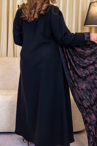 3314 | عباية وشاح