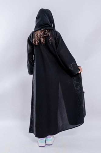 8016 | عباية بناتي