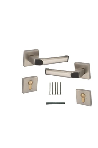 مقبض باب مفصول .